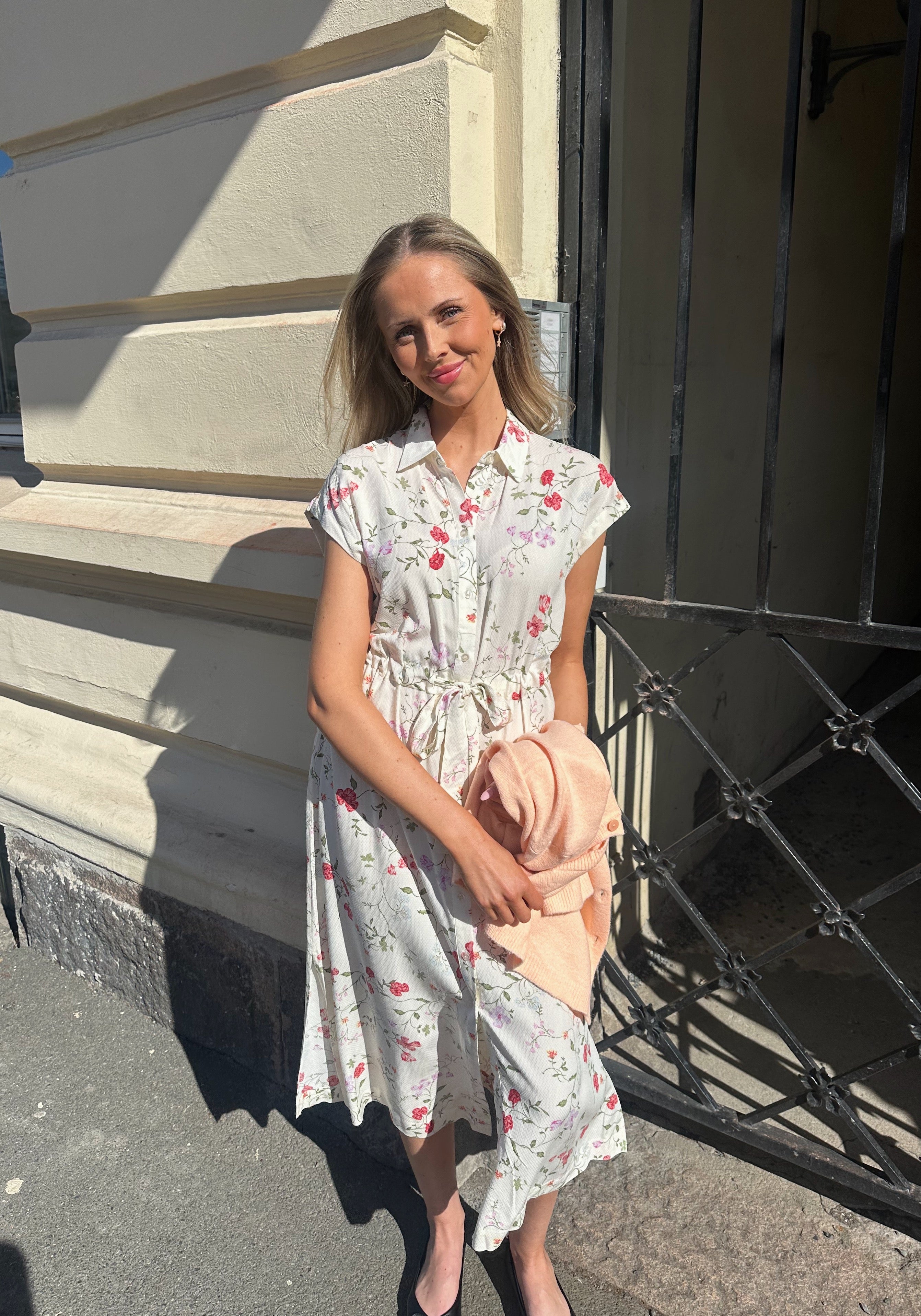 YASASINA Midi Dress - Pristine